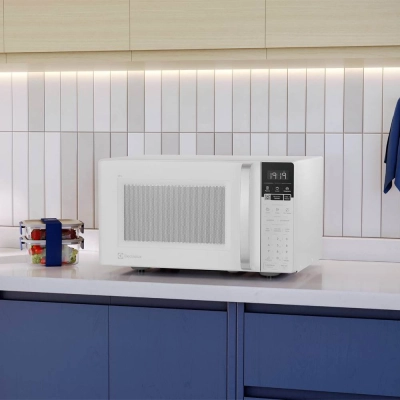 Produto micro-ondas-electrolux-29-litros-efficient-me29b-branco-127v-5